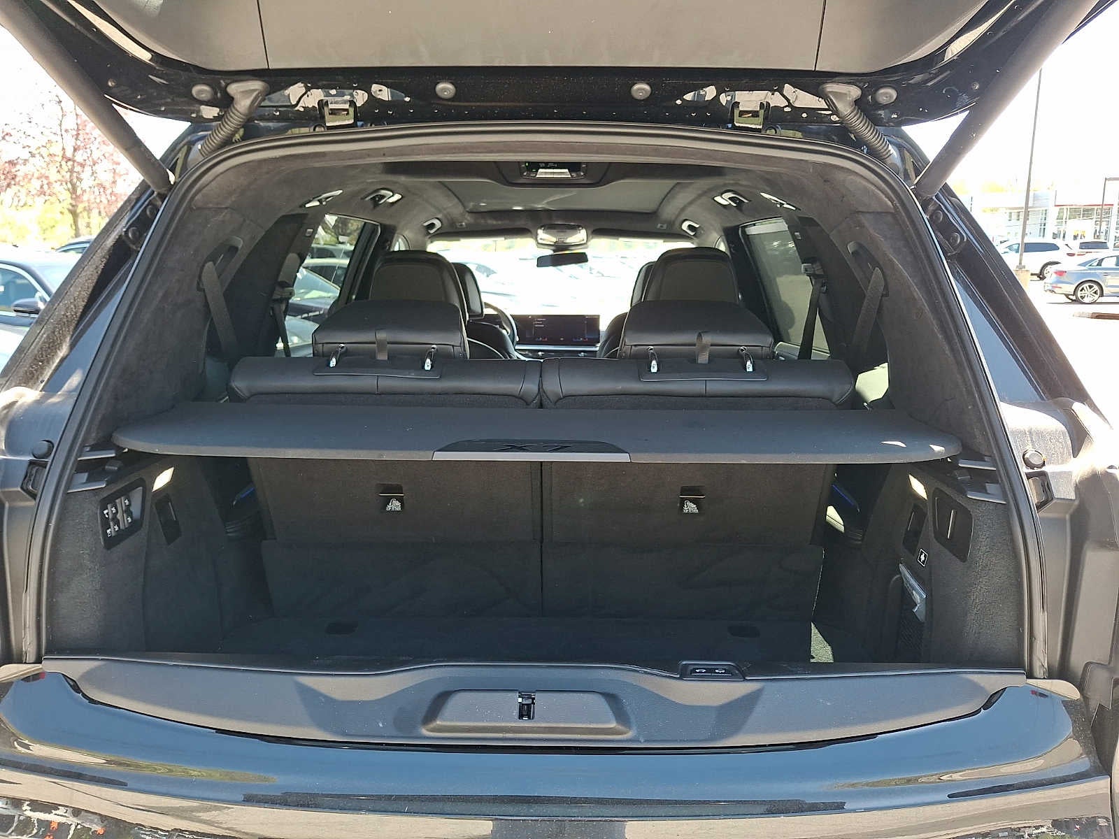 2023 BMW X7 xDrive40i Sports Activity Vehicle