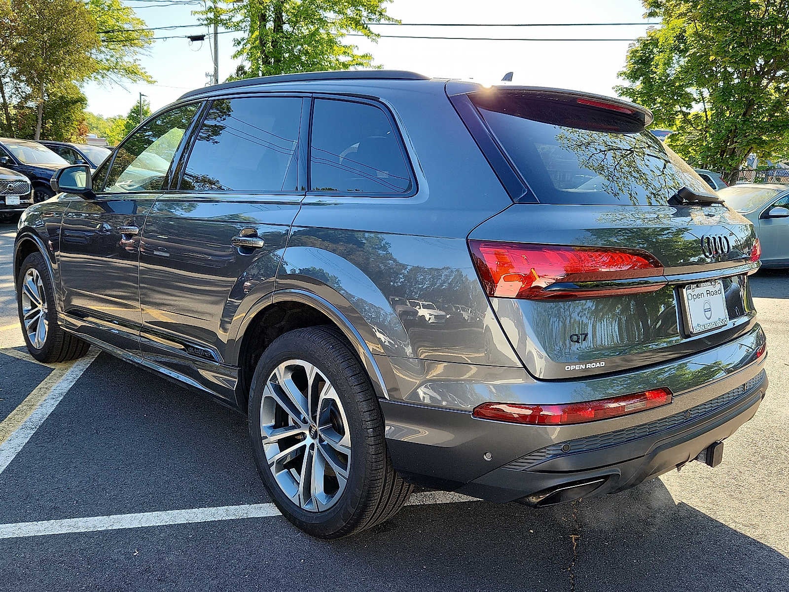 2025 Audi Q7 Premium Plus