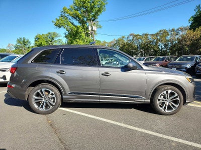 2025 Audi Q7 Premium Plus