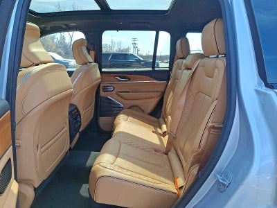 2022 Jeep Grand Cherokee Summit Reserve