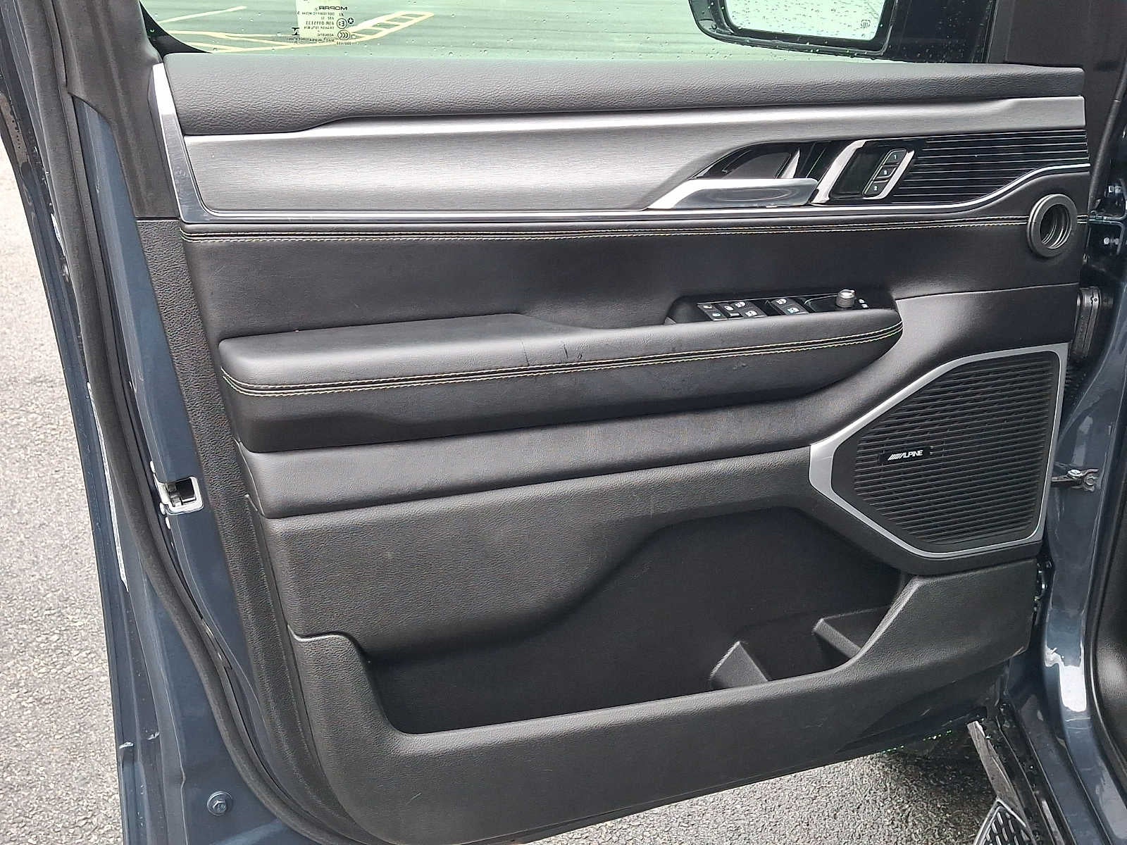 2023 Jeep Wagoneer Series II Carbide