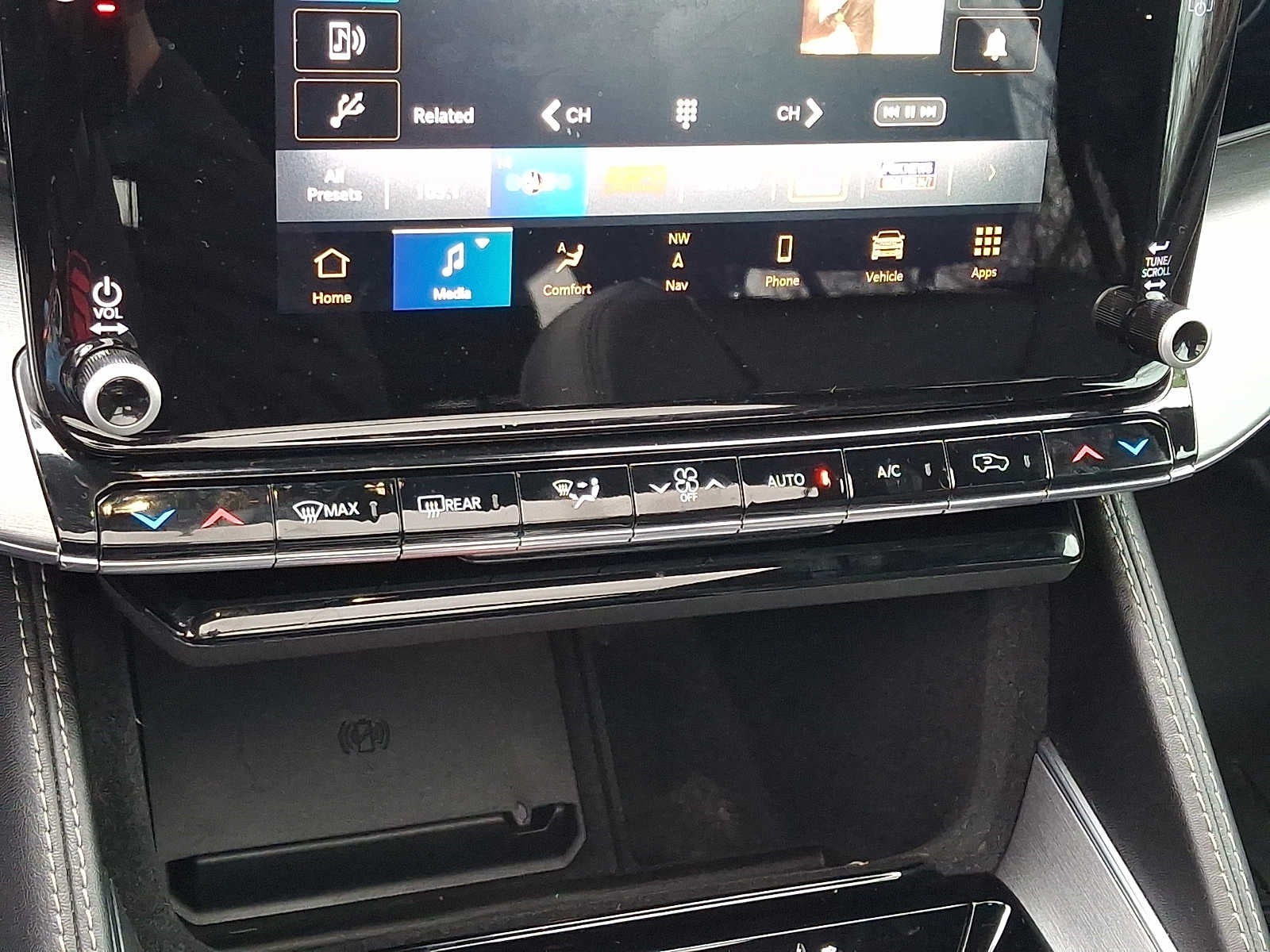 2023 Jeep Wagoneer Series II Carbide