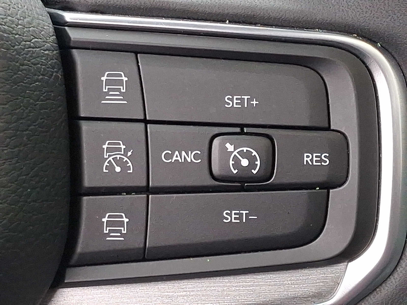 2023 Jeep Wagoneer Series II Carbide