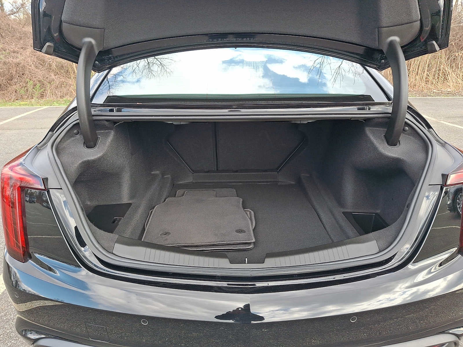 2023 Cadillac CT5 Luxury