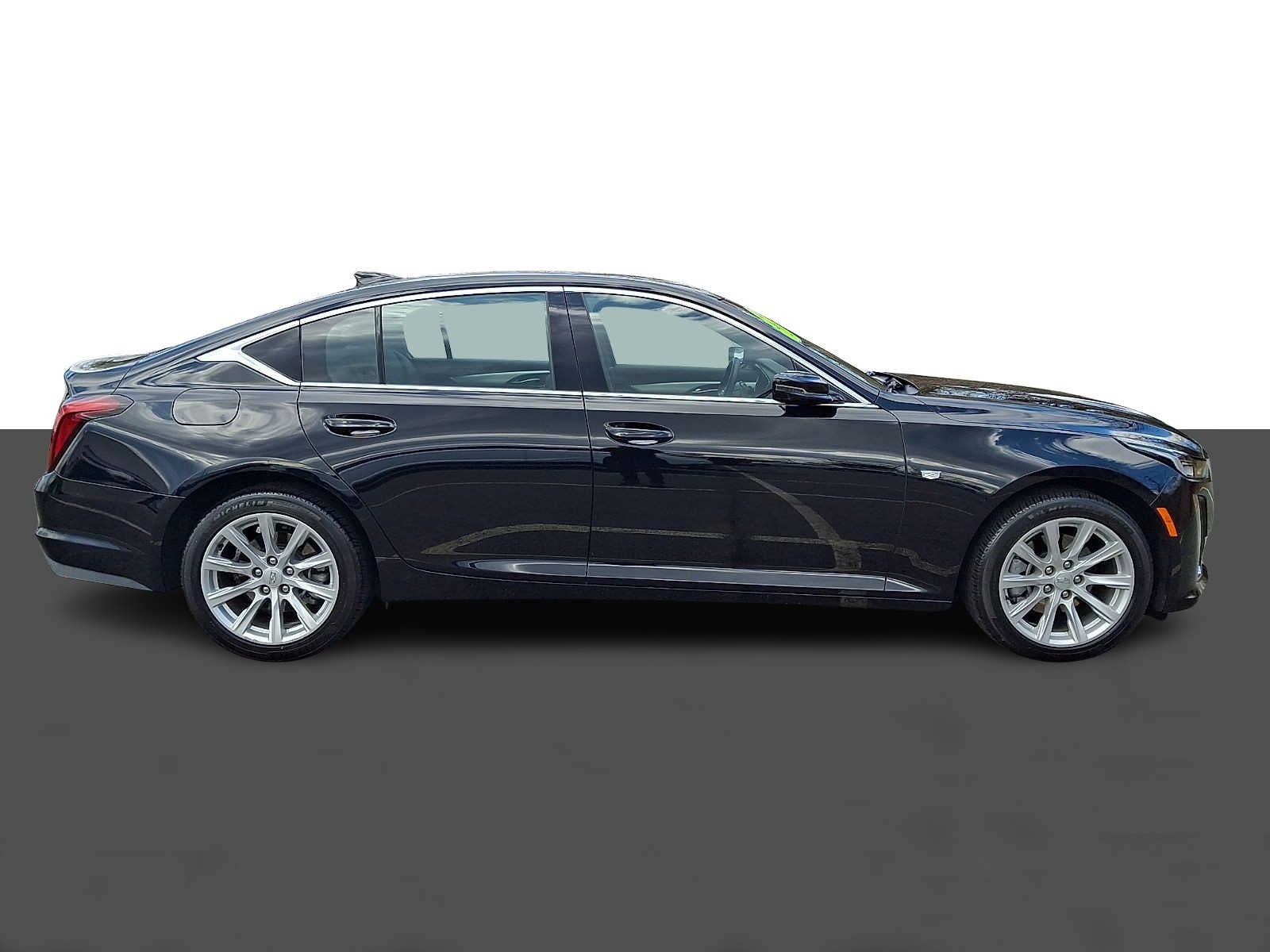 2023 Cadillac CT5 Luxury