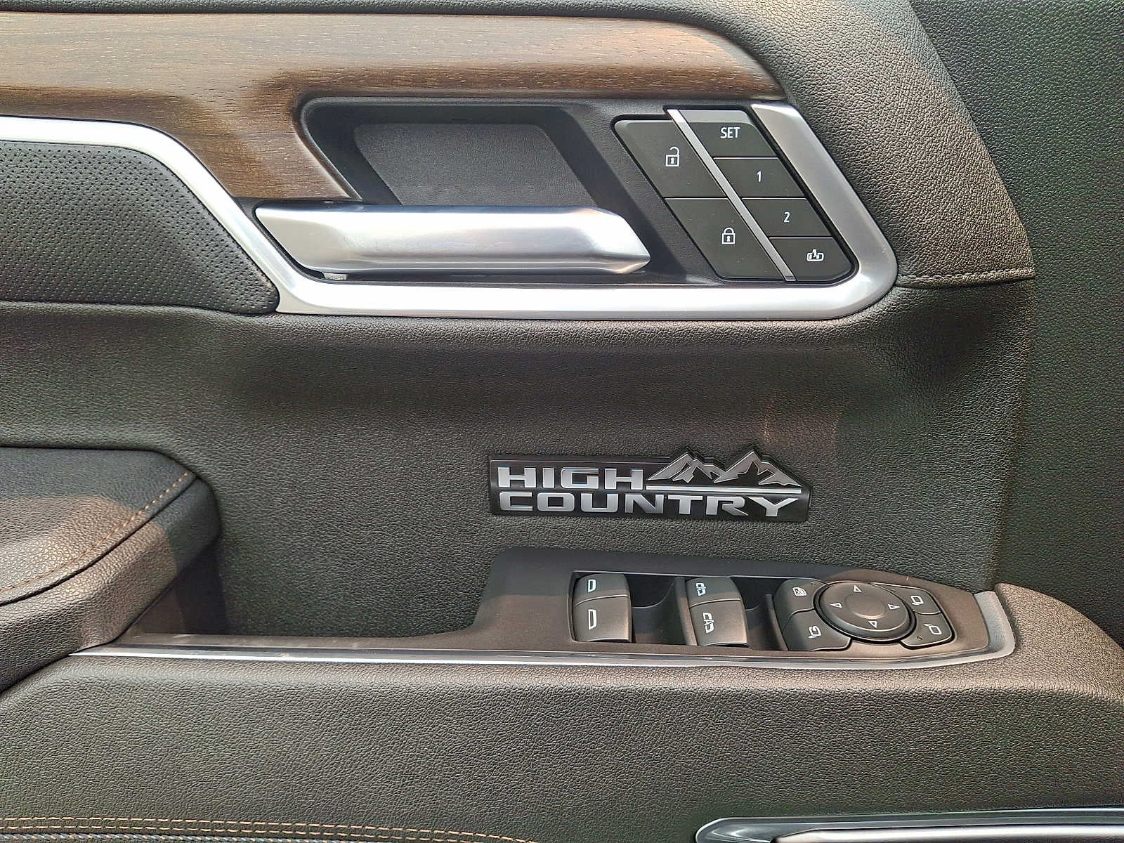 2025 Chevrolet Silverado 1500 High Country