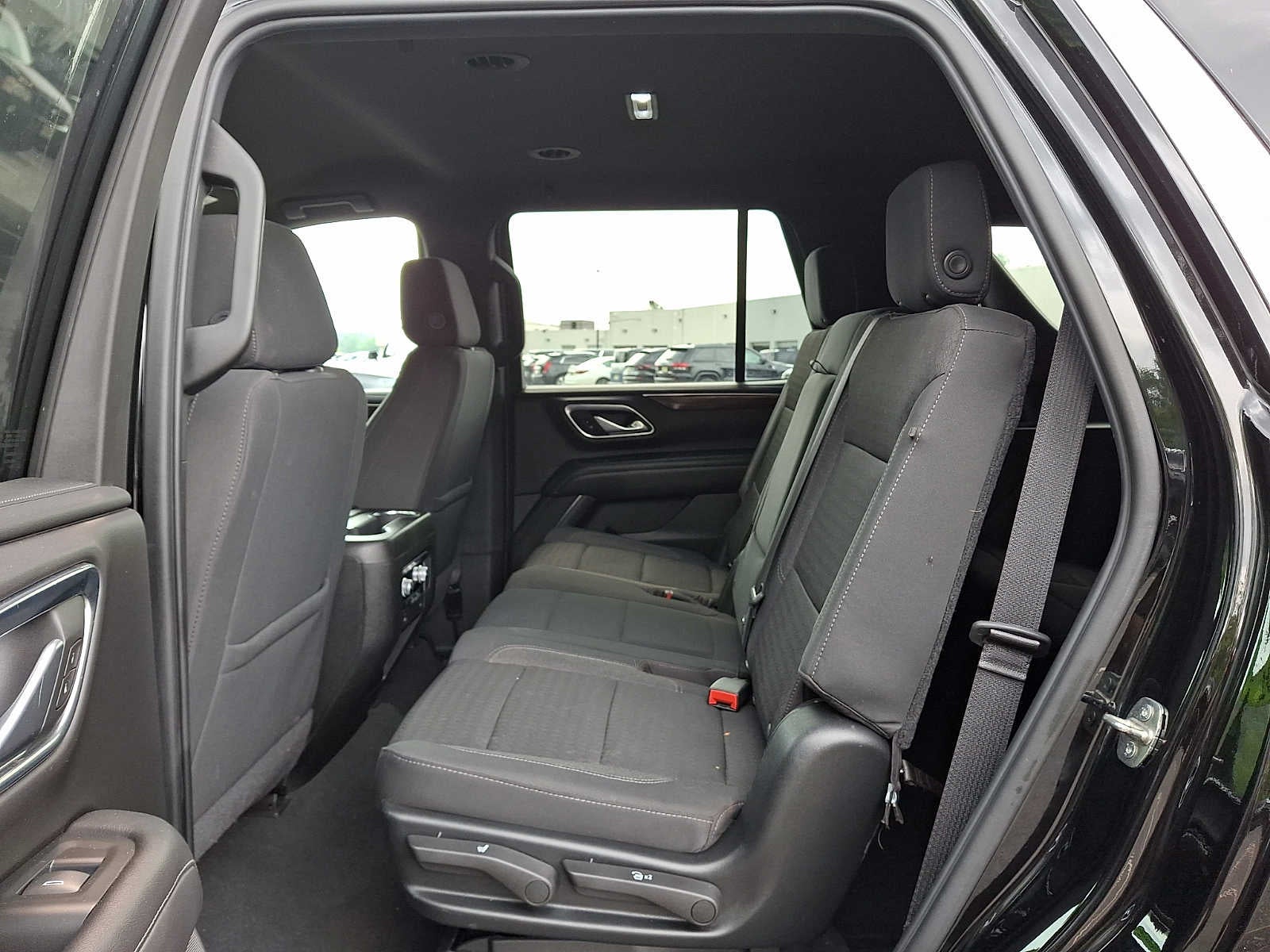 2021 GMC Yukon SLE