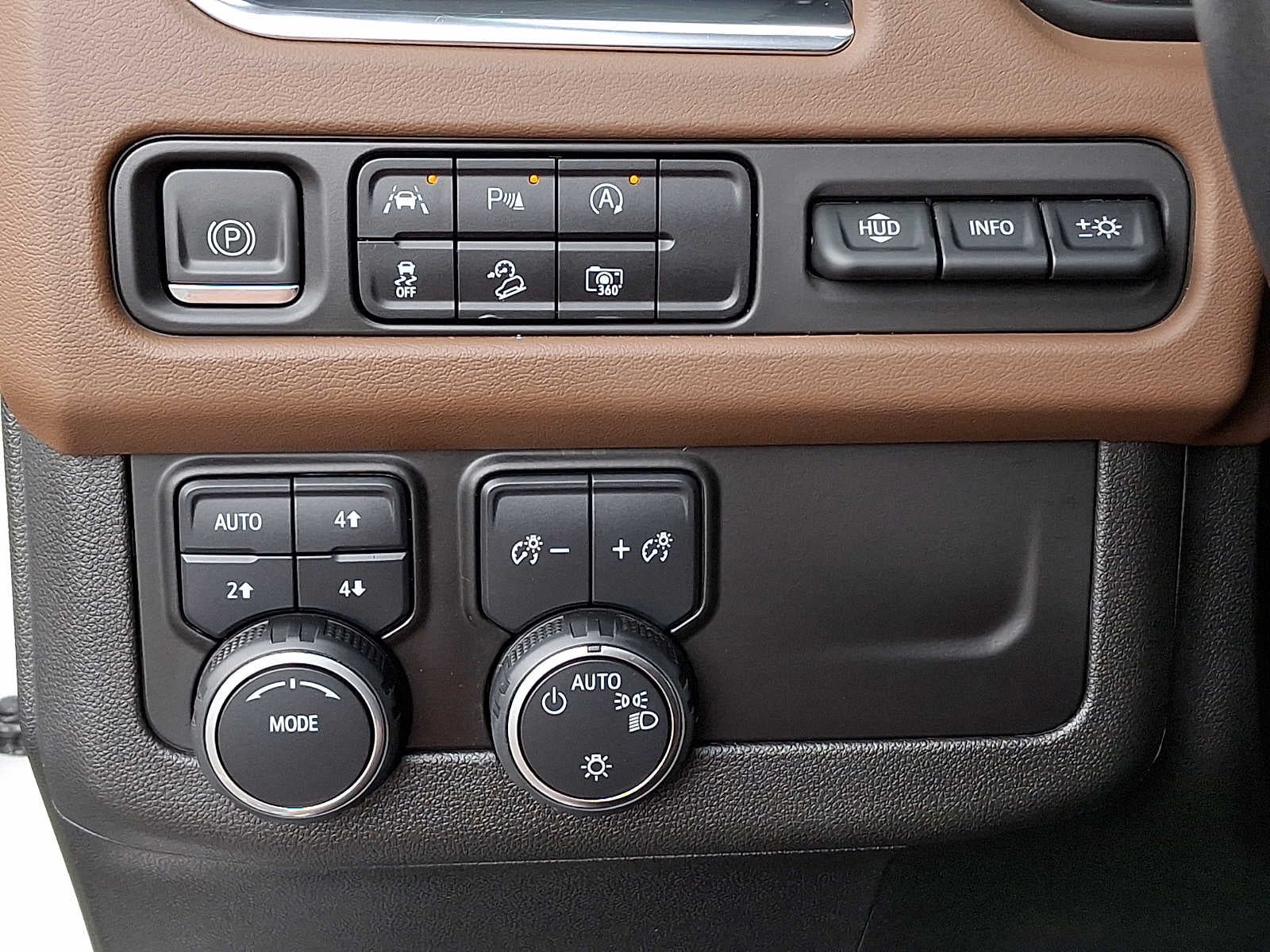 2023 Chevrolet Suburban High Country - Photo 25
