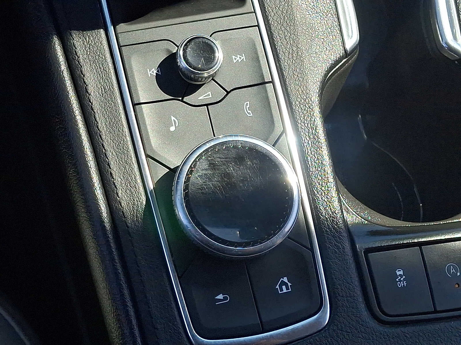 2019 Cadillac XT4 FWD Luxury