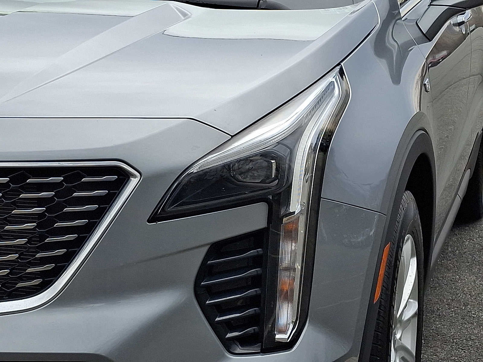 2023 Cadillac XT4 Luxury