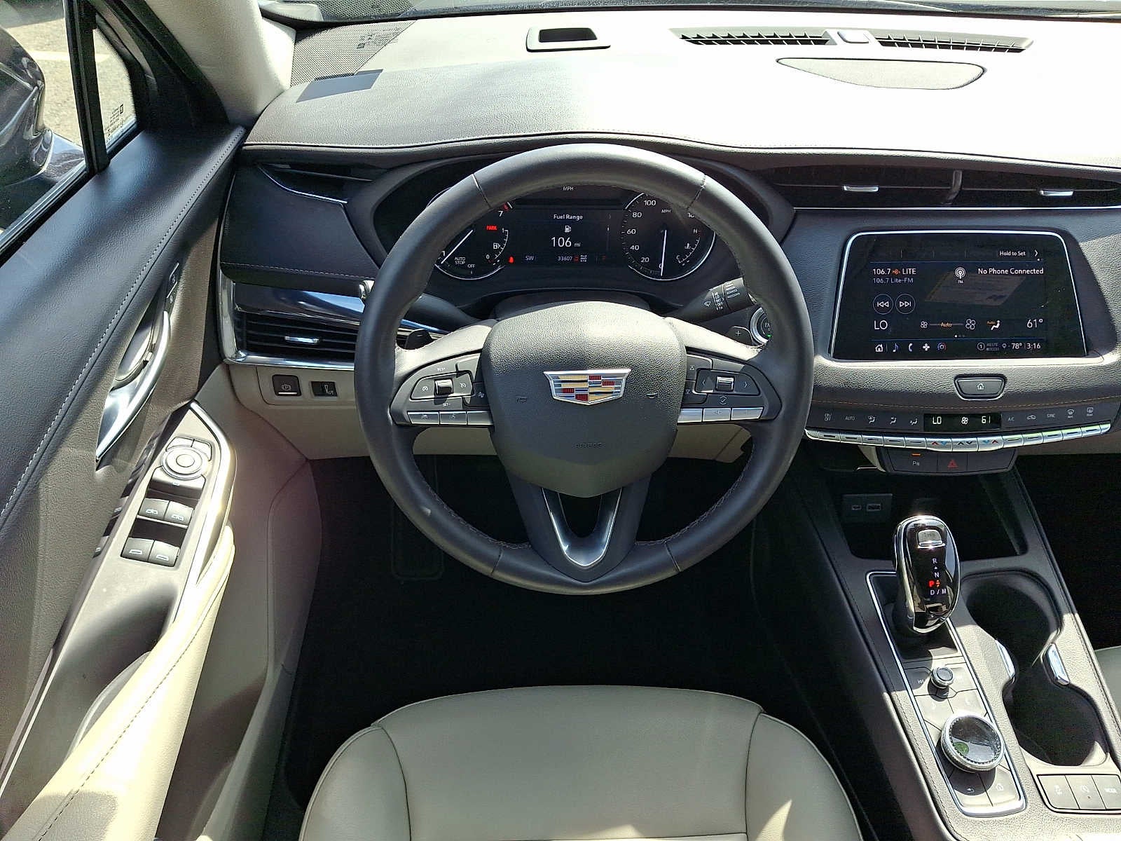 2023 Cadillac XT4 Luxury