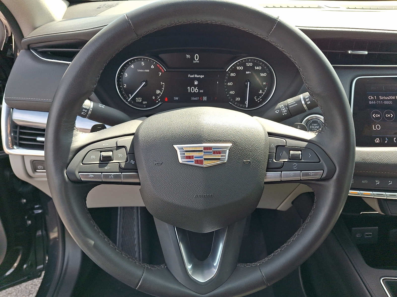 2023 Cadillac XT4 Luxury