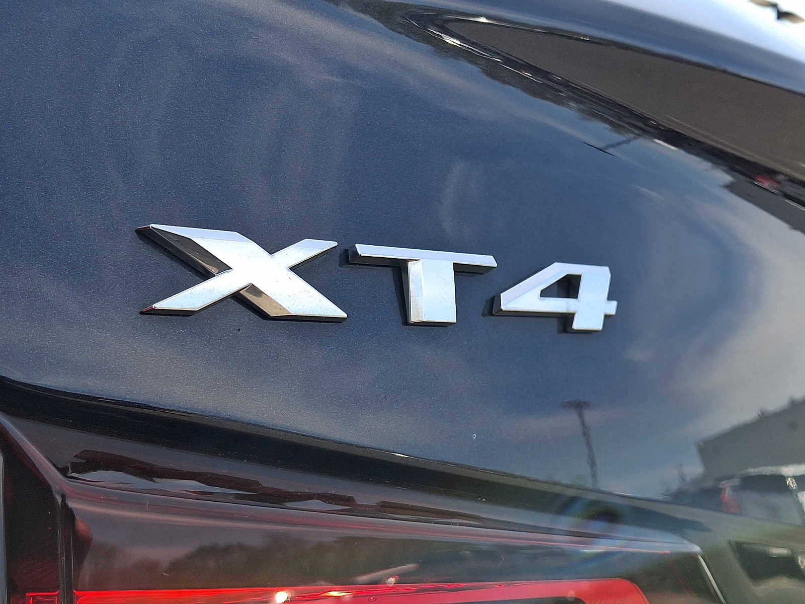 2023 Cadillac XT4 Luxury