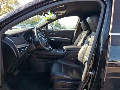 2022 Cadillac XT4 AWD Premium Luxury