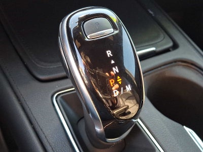 2022 Cadillac XT4 AWD Premium Luxury