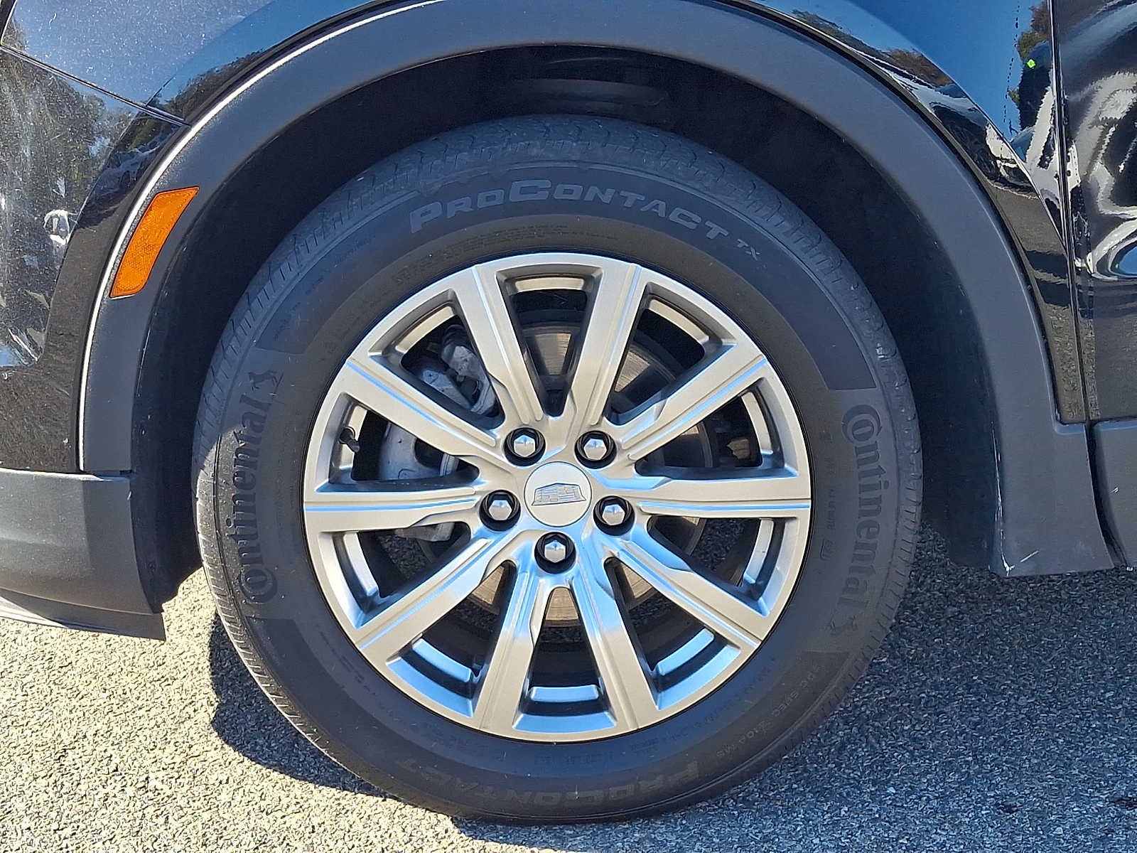 2022 Cadillac XT4 AWD Premium Luxury