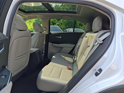 2023 Cadillac XT4 Premium Luxury