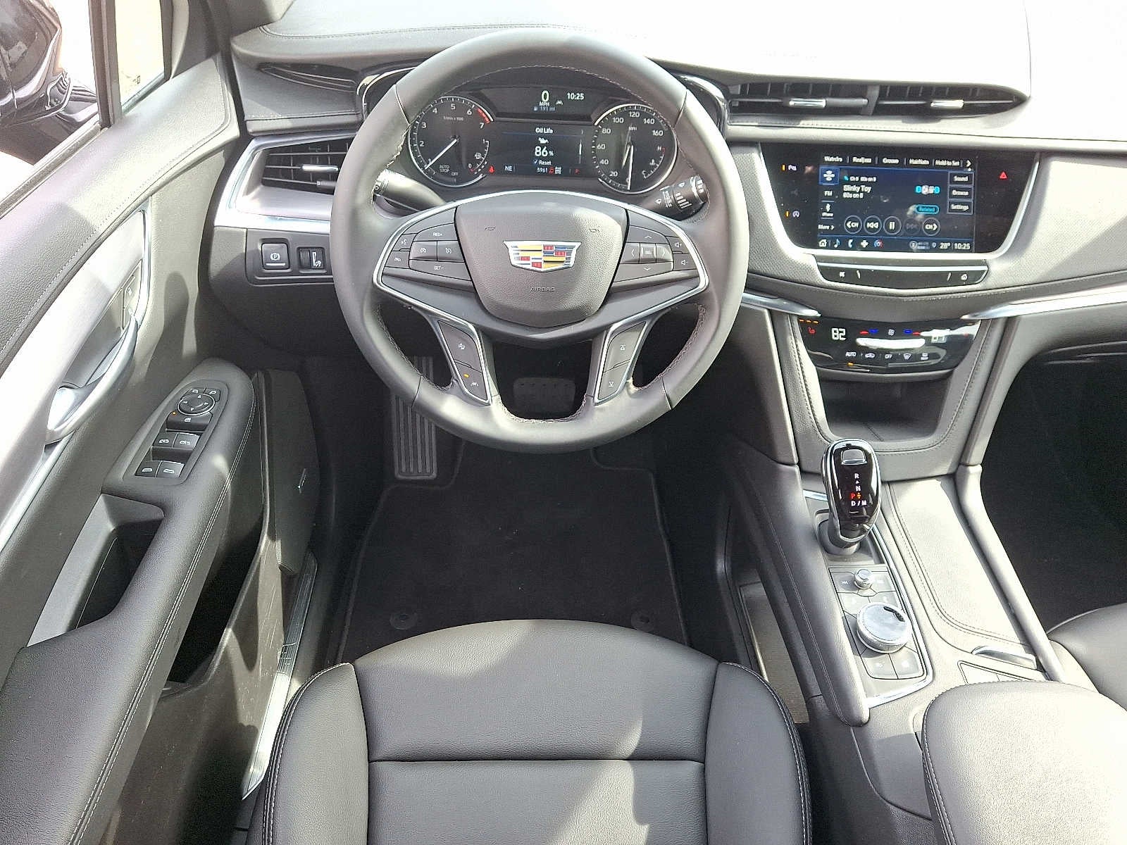 2025 Cadillac XT5 Luxury