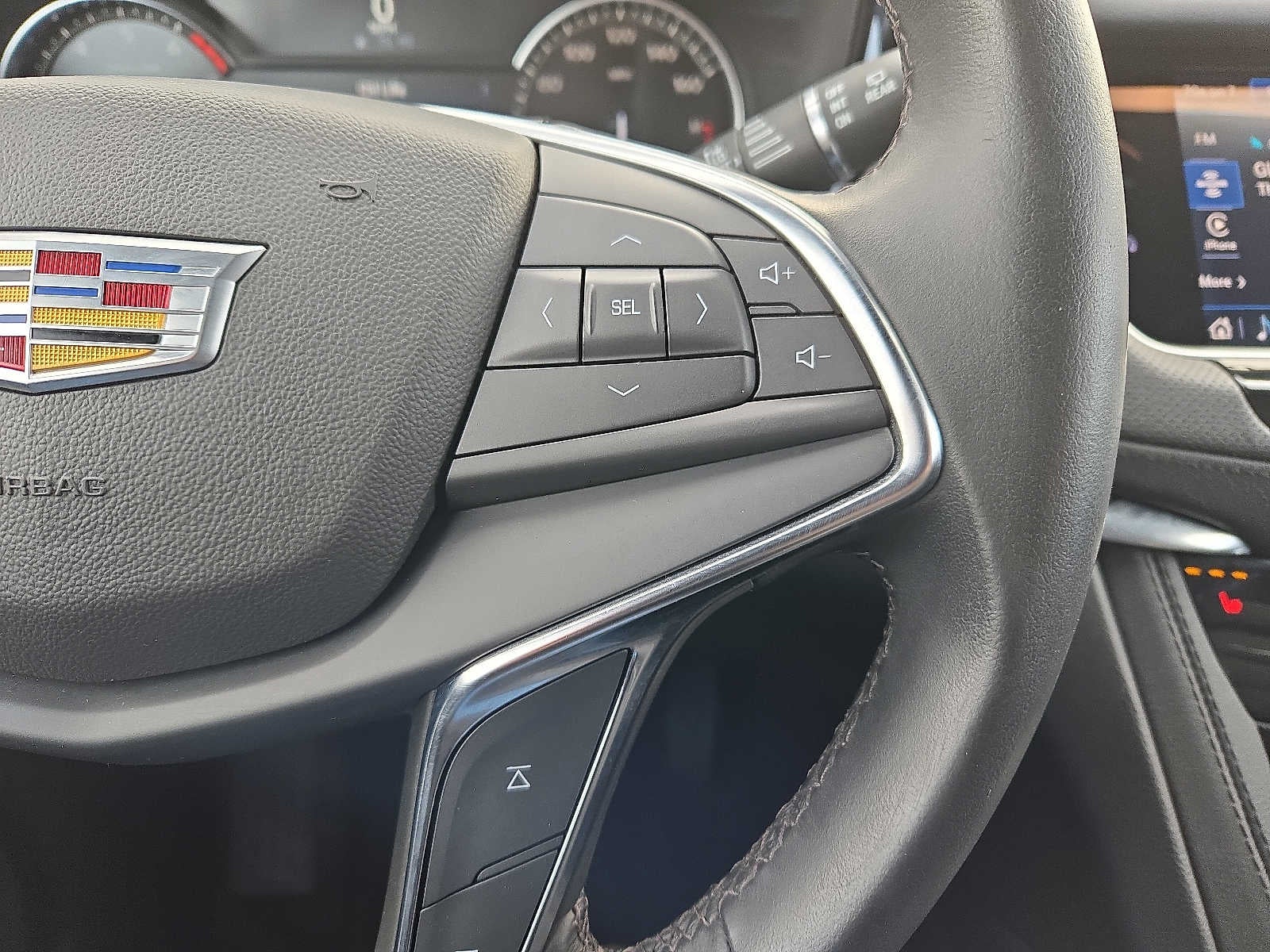 2023 Cadillac XT5 Luxury