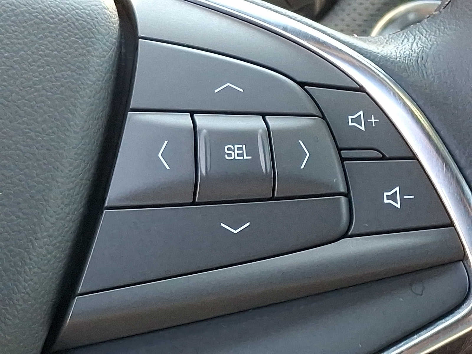 2023 Cadillac XT5 Luxury