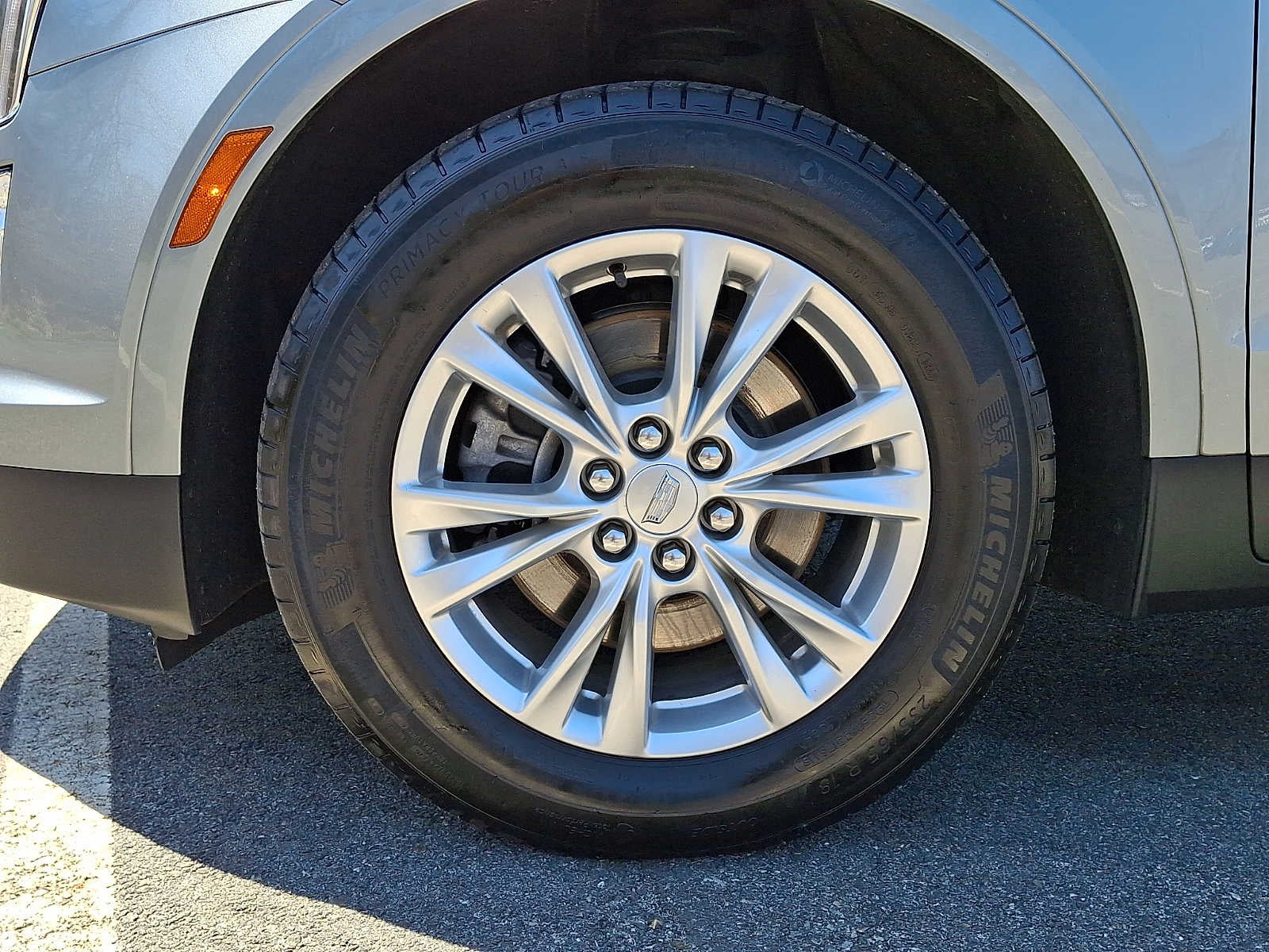 2023 Cadillac XT5 Luxury