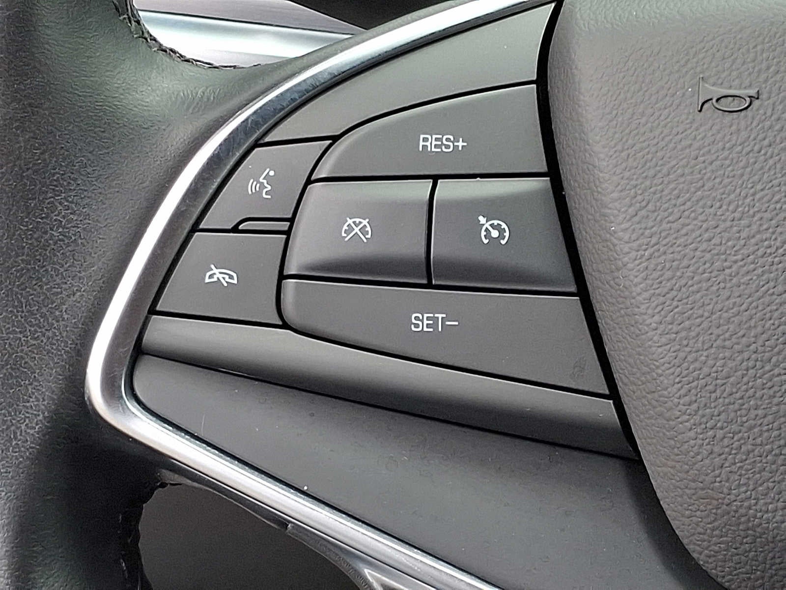 2023 Cadillac XT5 Luxury