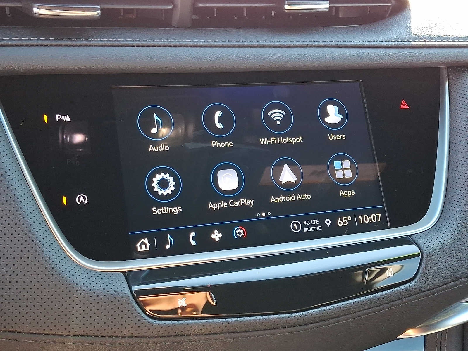 2026 Cadillac XT5 Luxury
