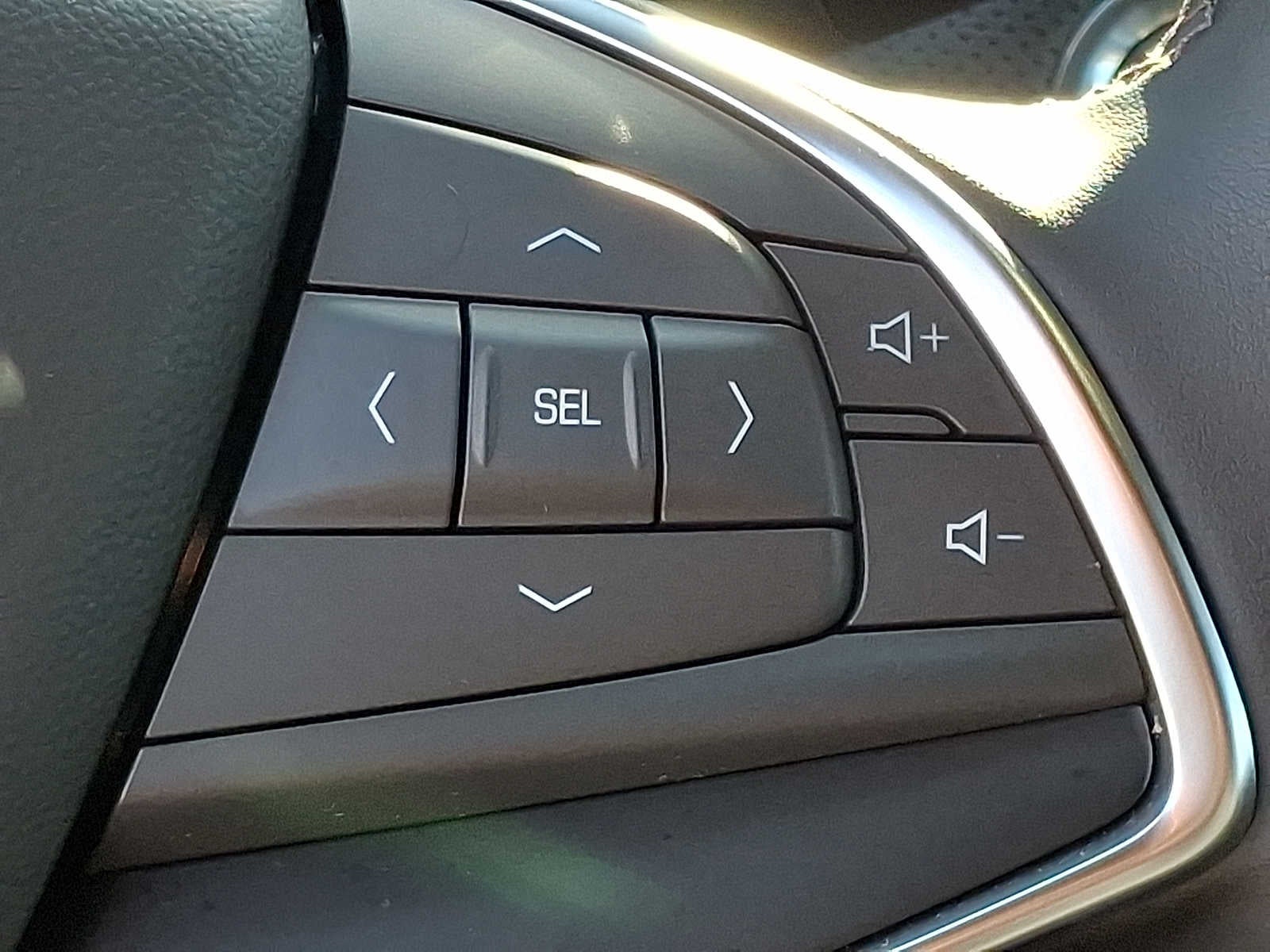 2026 Cadillac XT5 Luxury