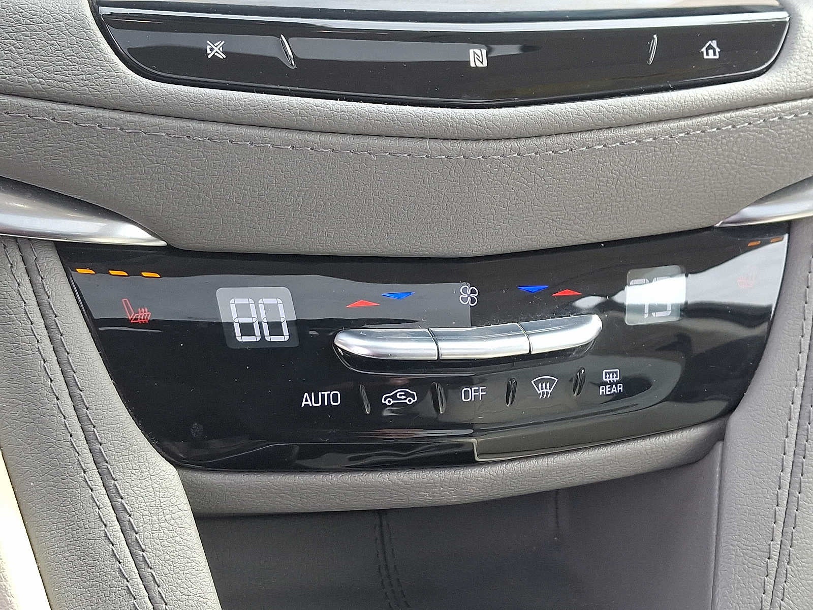 2021 Cadillac XT5 AWD Premium Luxury