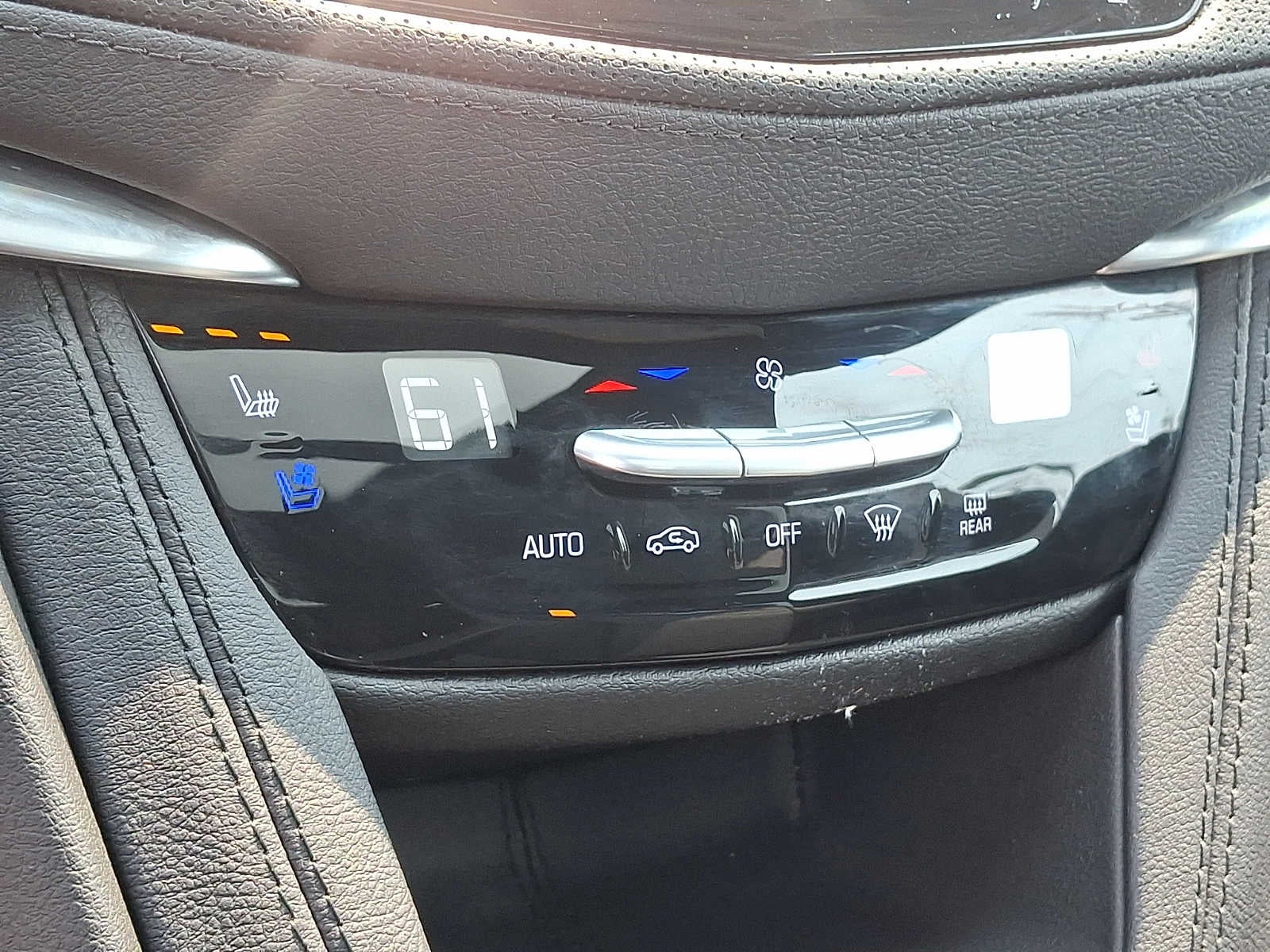 2025 Cadillac XT5 Sport