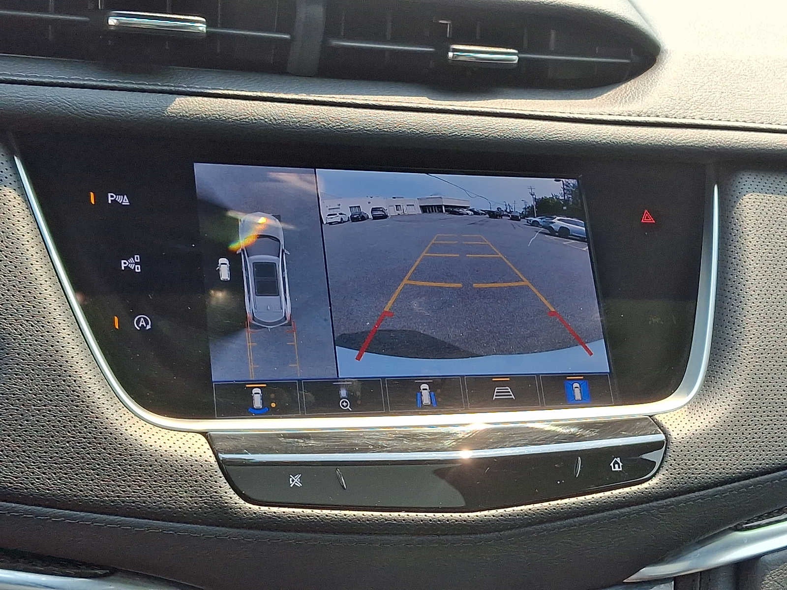 2025 Cadillac XT5 Sport
