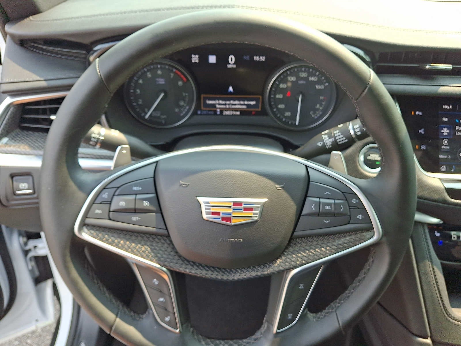 2025 Cadillac XT5 Sport