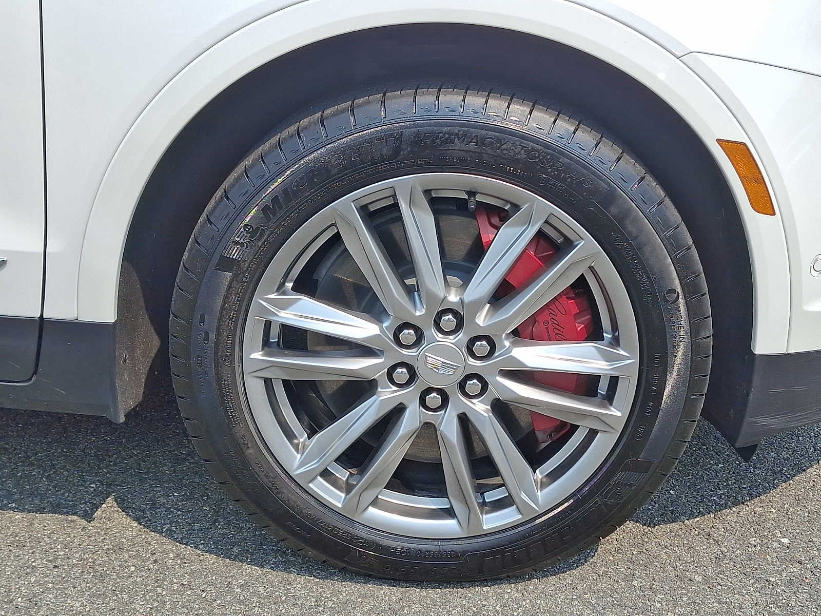 2025 Cadillac XT5 Sport