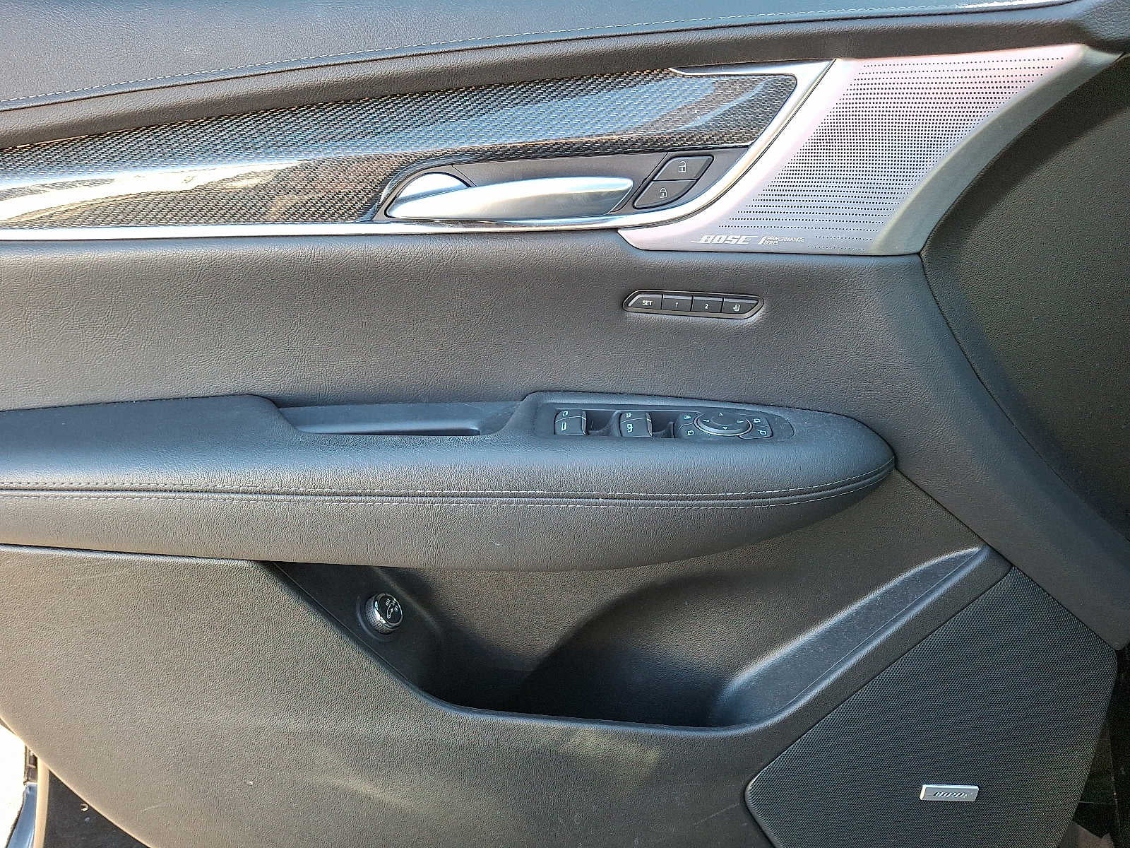 2023 Cadillac XT5 Sport