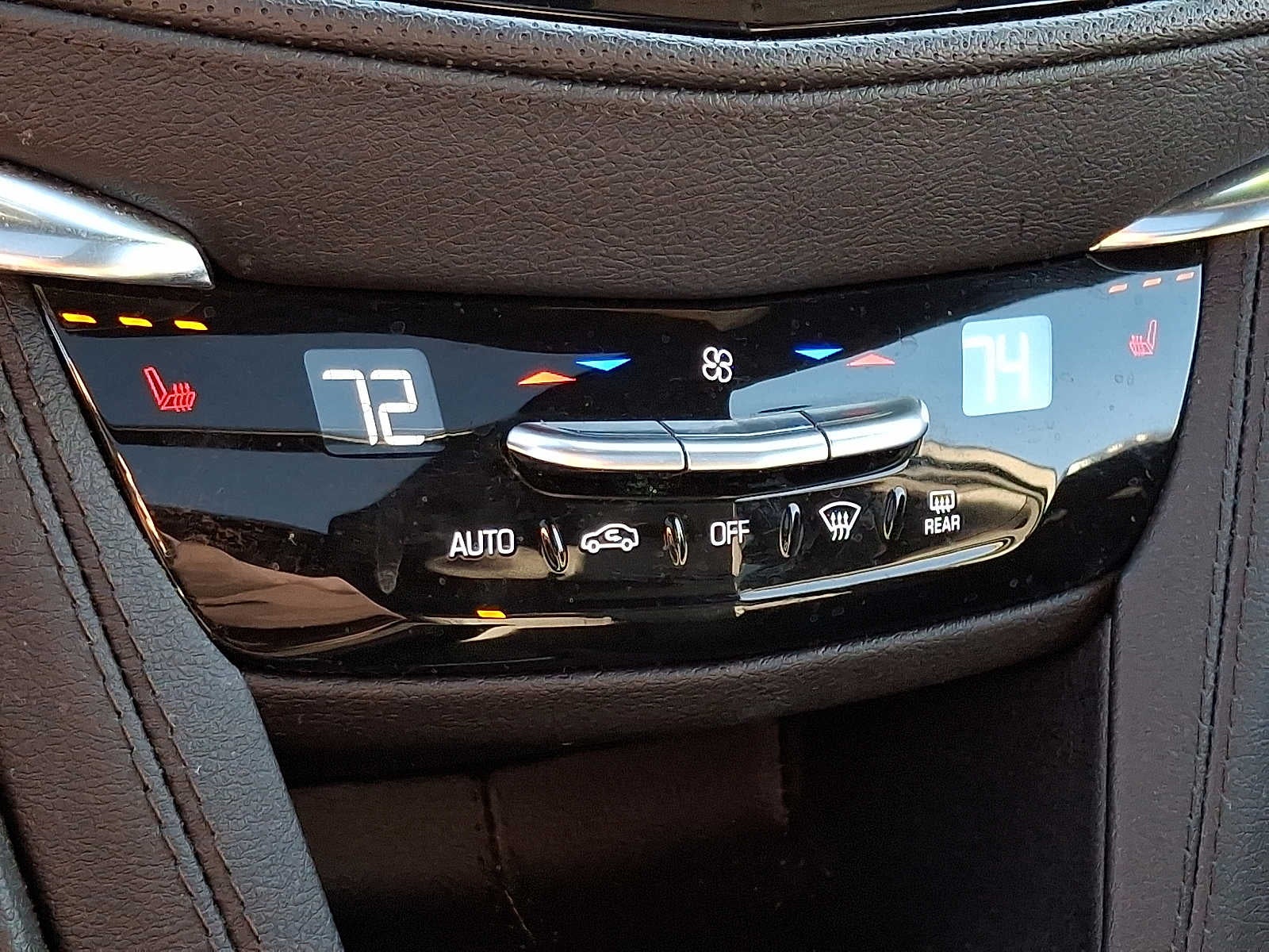 2023 Cadillac XT5 Sport