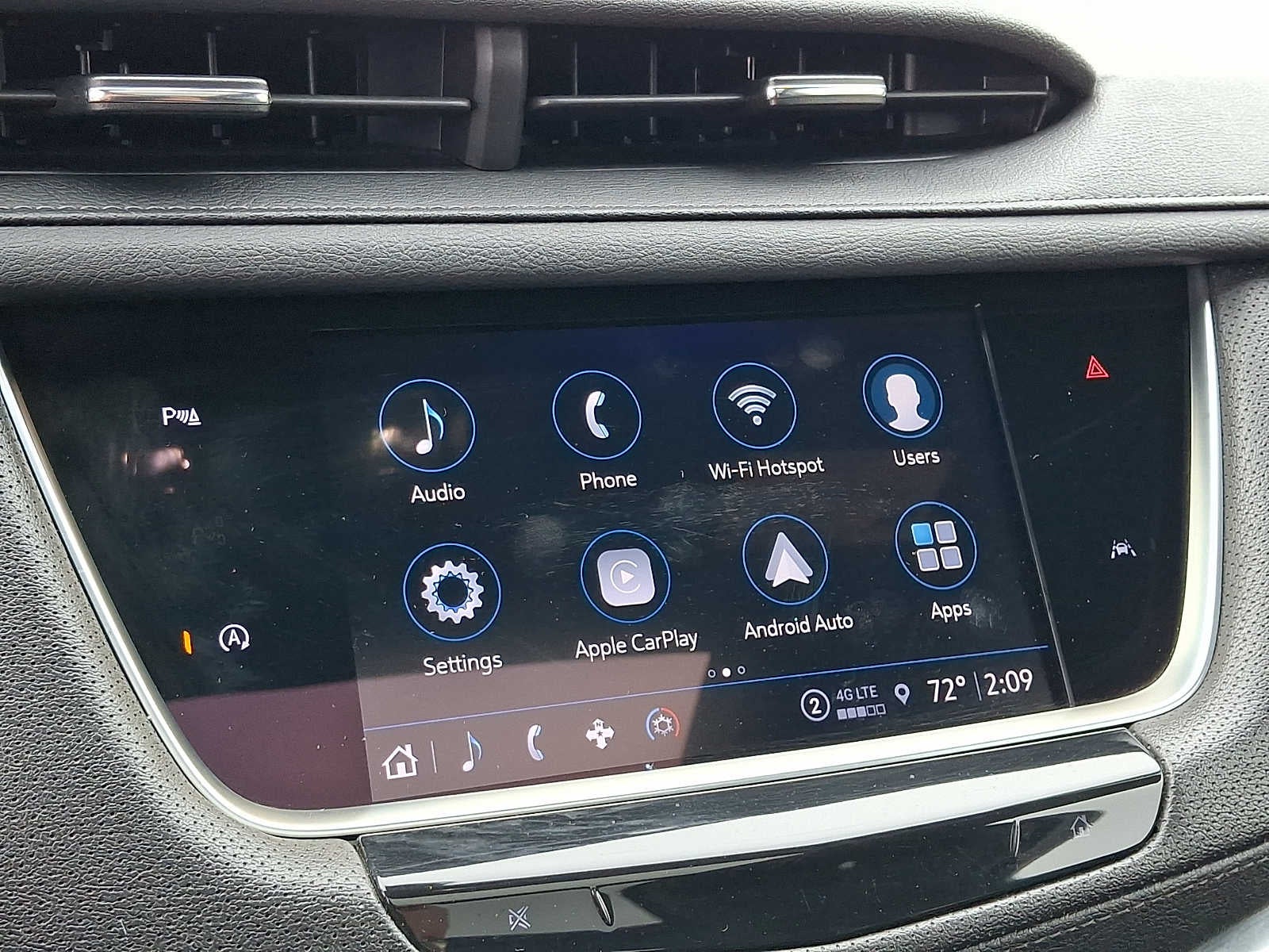 2022 Cadillac XT6 Luxury