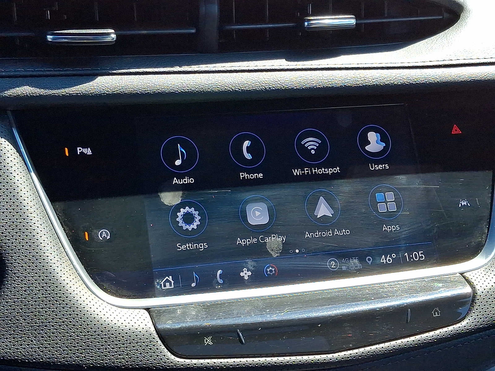 2025 Cadillac XT6 Luxury