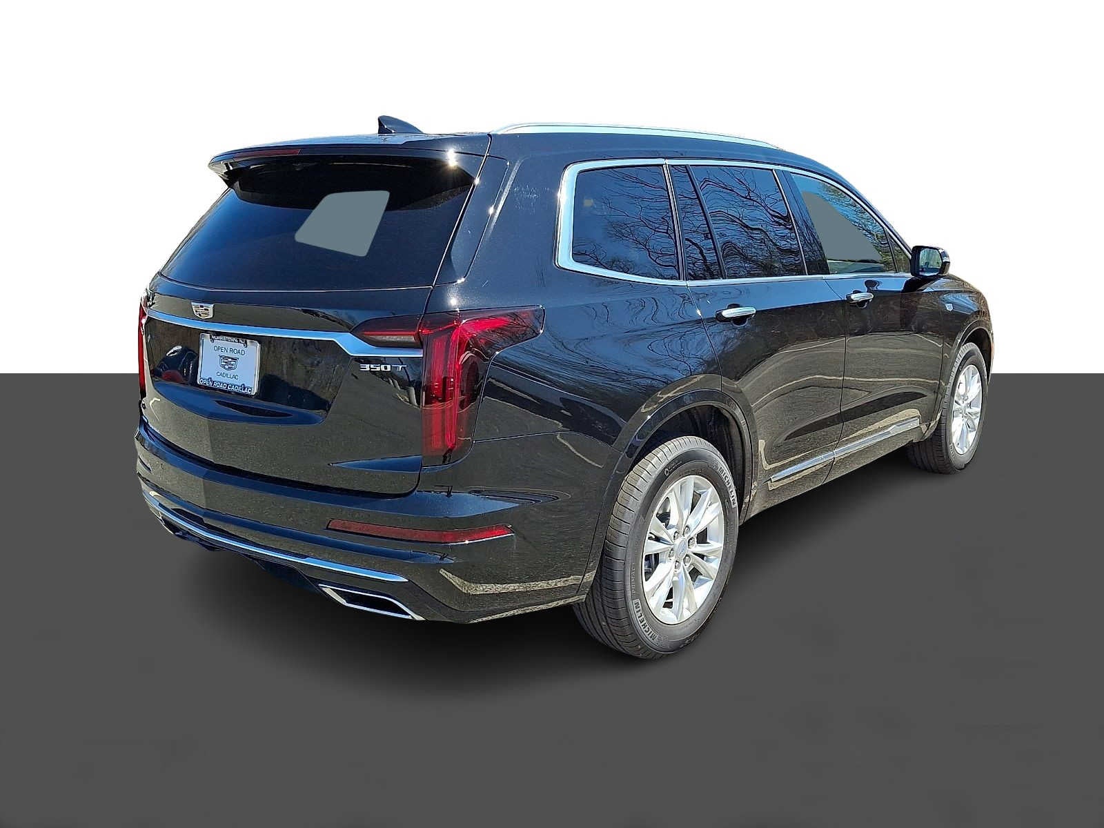 2025 Cadillac XT6 Luxury