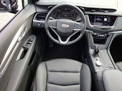 2024 Cadillac XT6 Luxury