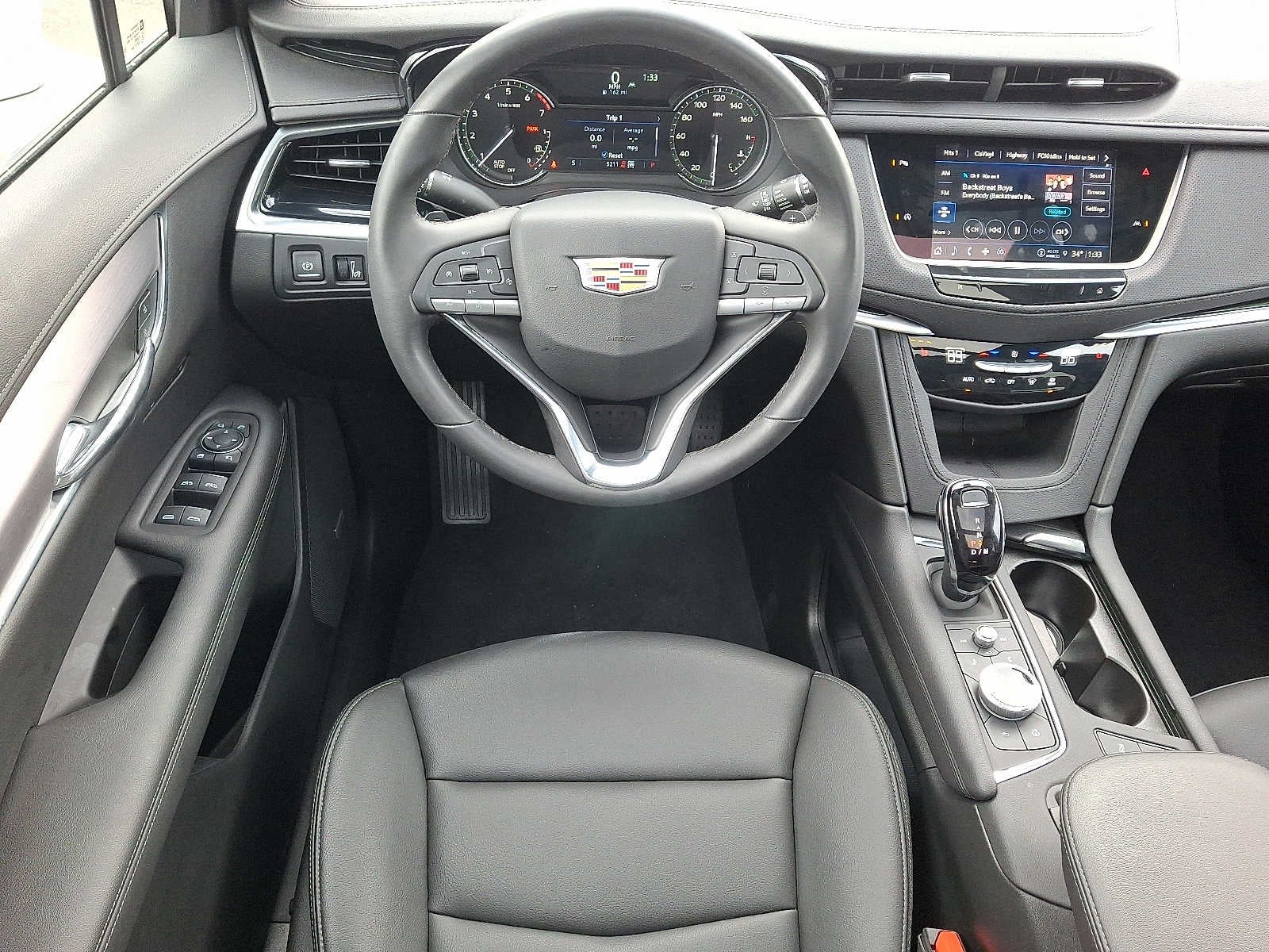 2025 Cadillac XT6 Luxury