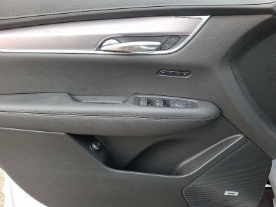 2025 Cadillac XT6 Luxury