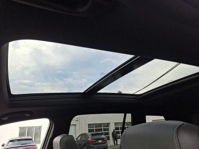 2025 Cadillac XT6 Luxury