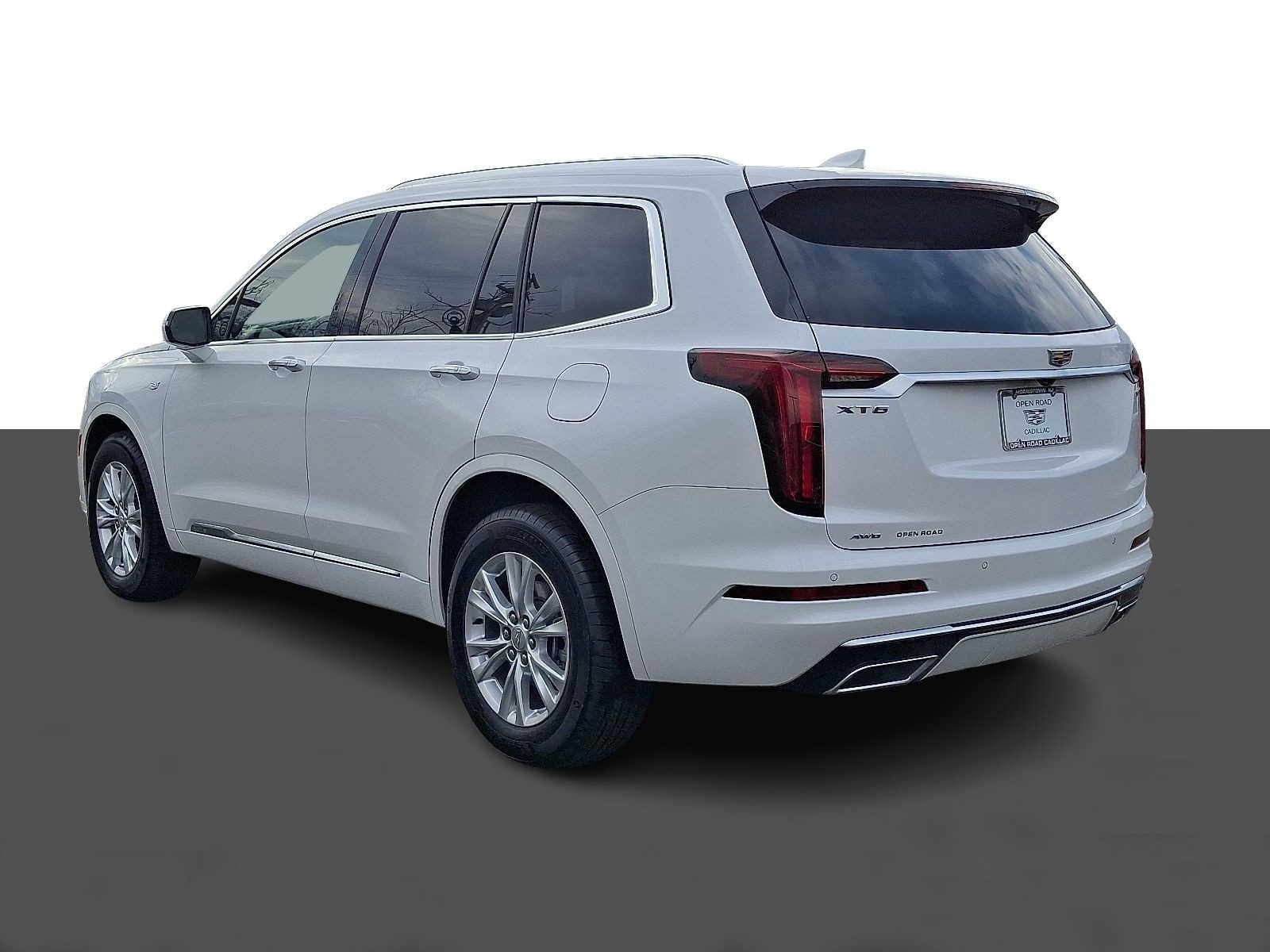 2025 Cadillac XT6 Luxury