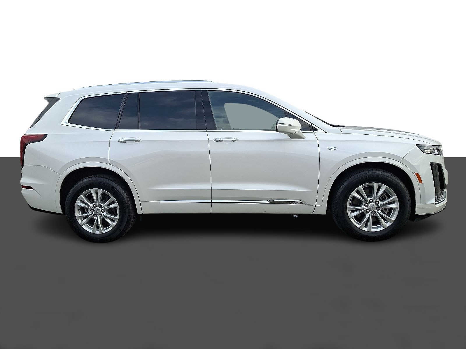 2025 Cadillac XT6 Luxury