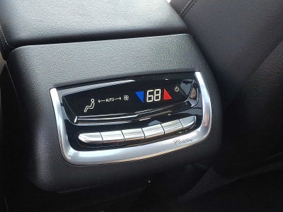 2025 Cadillac XT6 Luxury