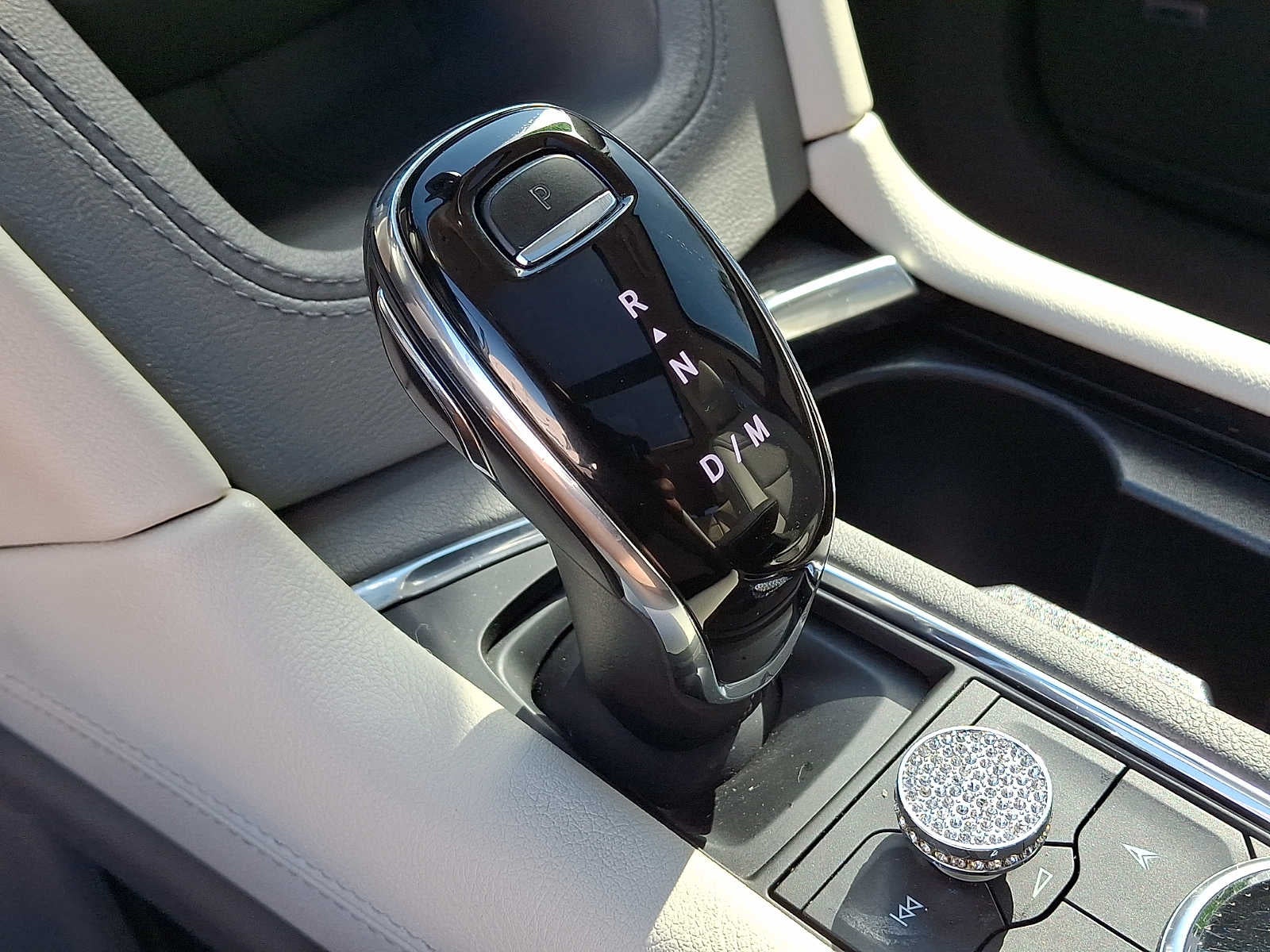 2020 Cadillac XT6 FWD Premium Luxury