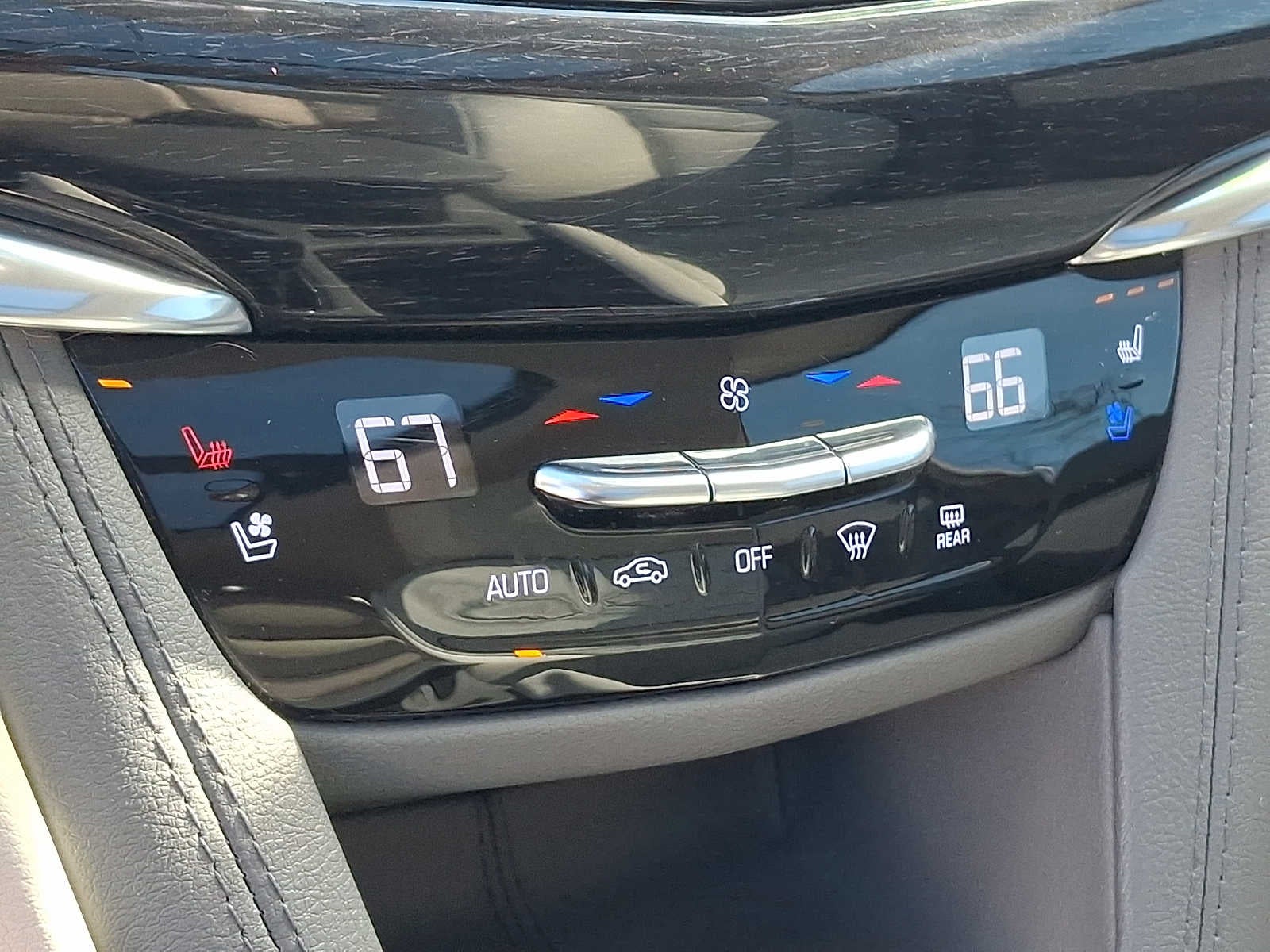 2020 Cadillac XT6 FWD Premium Luxury