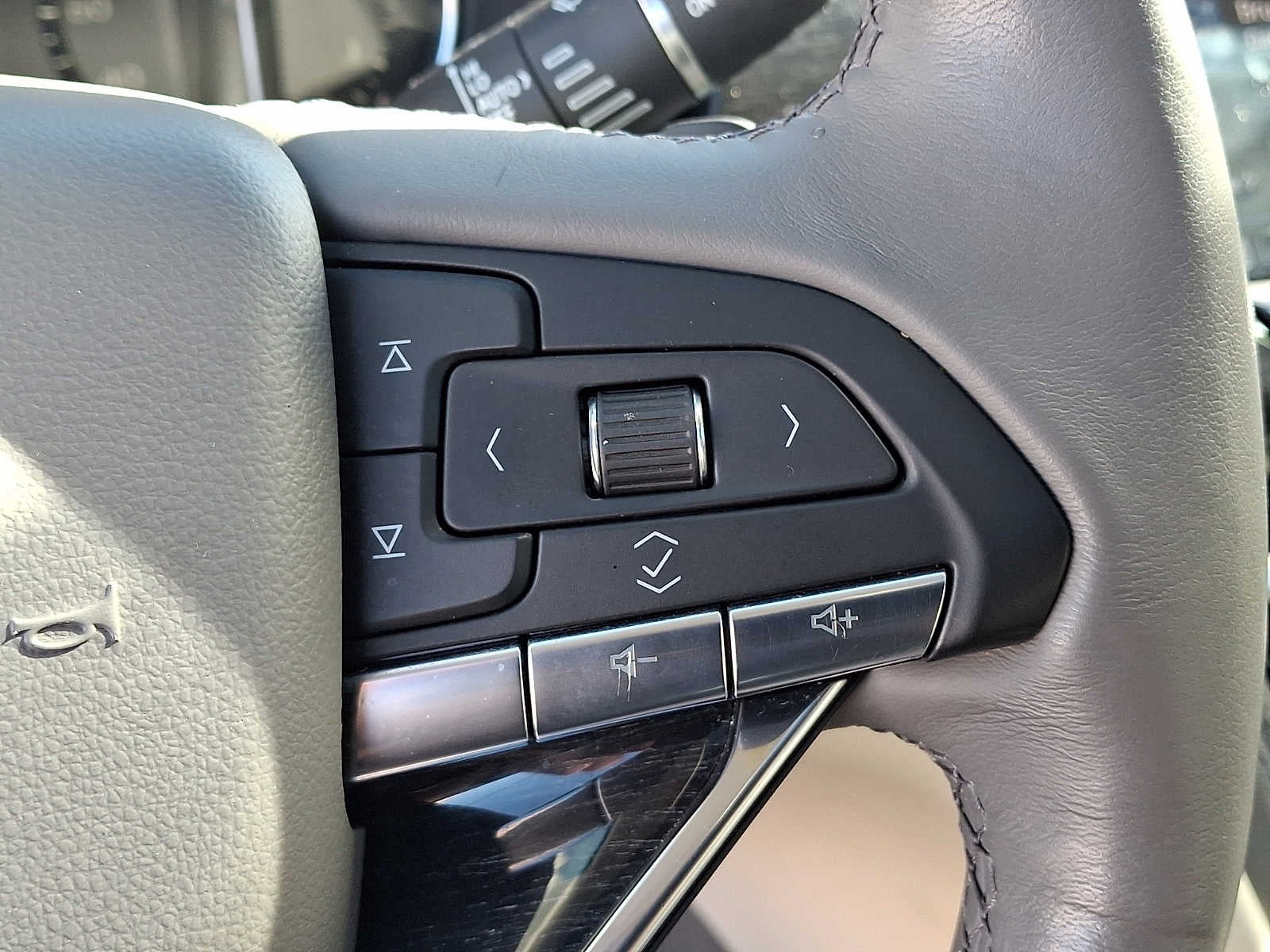 2020 Cadillac XT6 FWD Premium Luxury