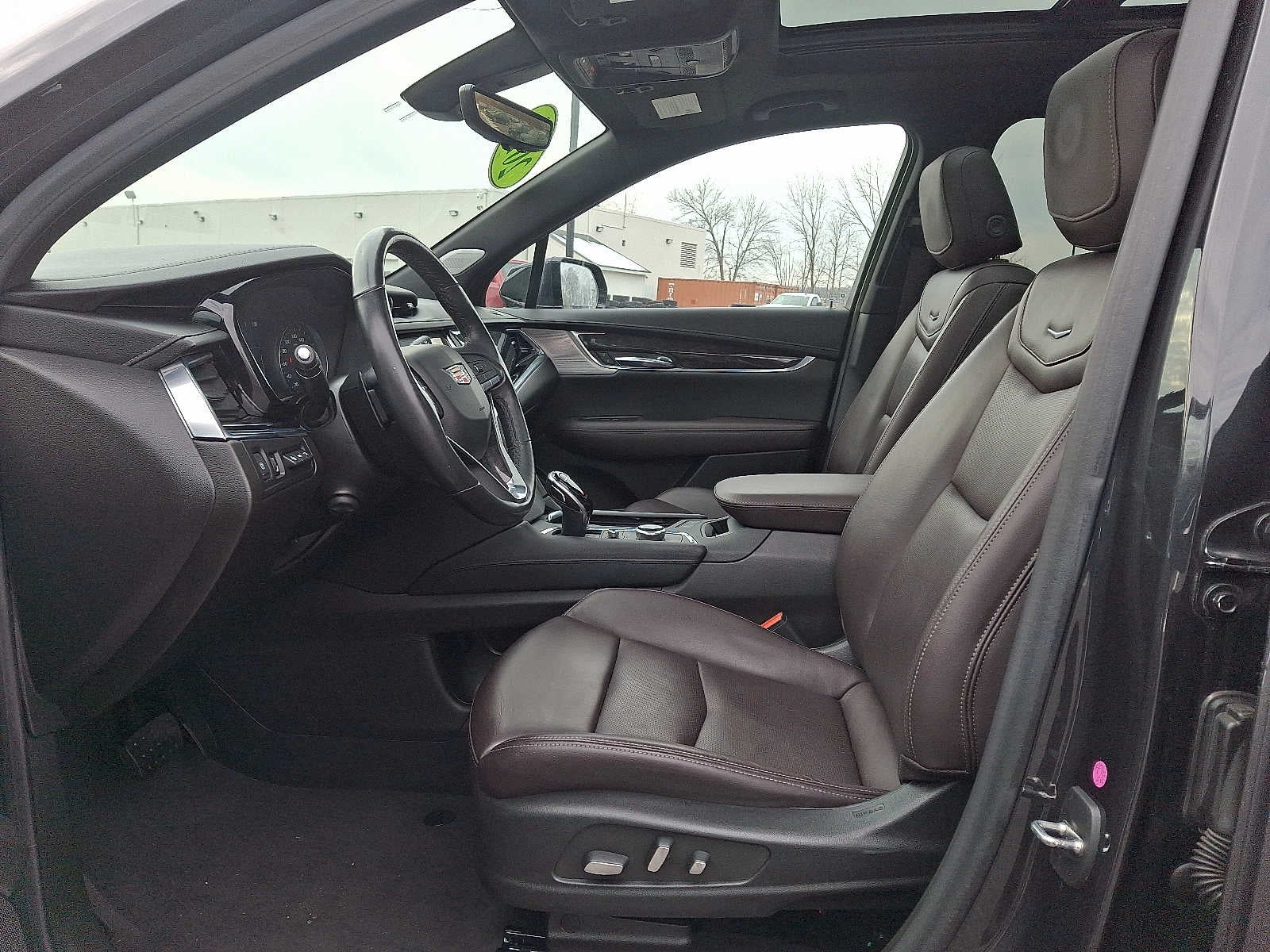 2022 Cadillac XT6 Premium Luxury