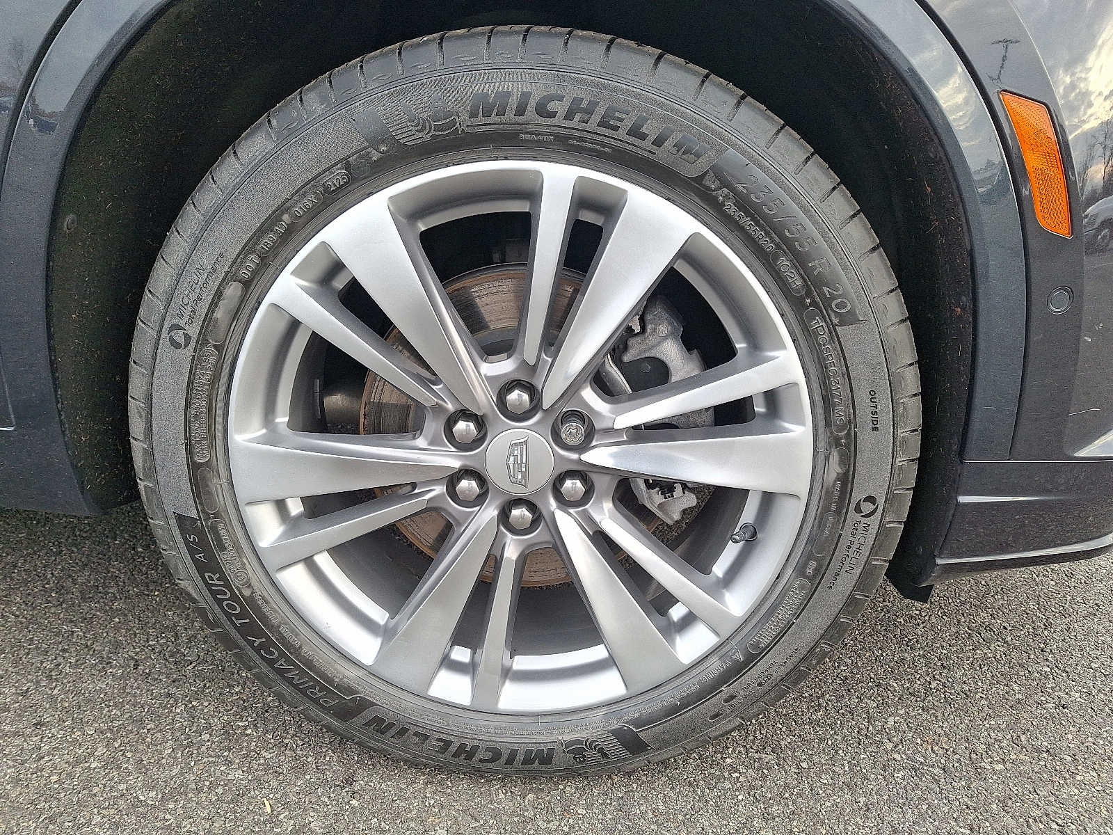 2022 Cadillac XT6 Premium Luxury